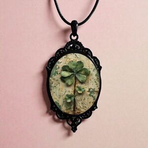 Vintage Feel Black Cameo Pendant with Green Clover Design. New.